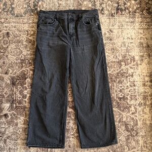 American Eagle Outfitters Women's High-Wasted Stovepipe  Black Jeans